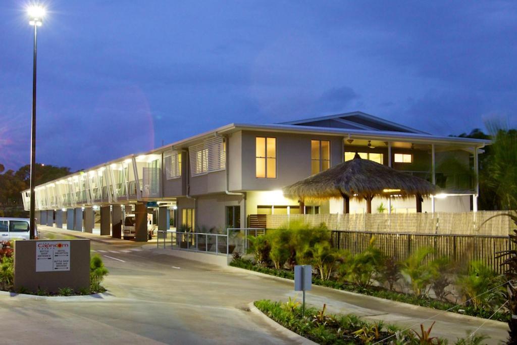 The Coast Motel Йепун Екстериор снимка